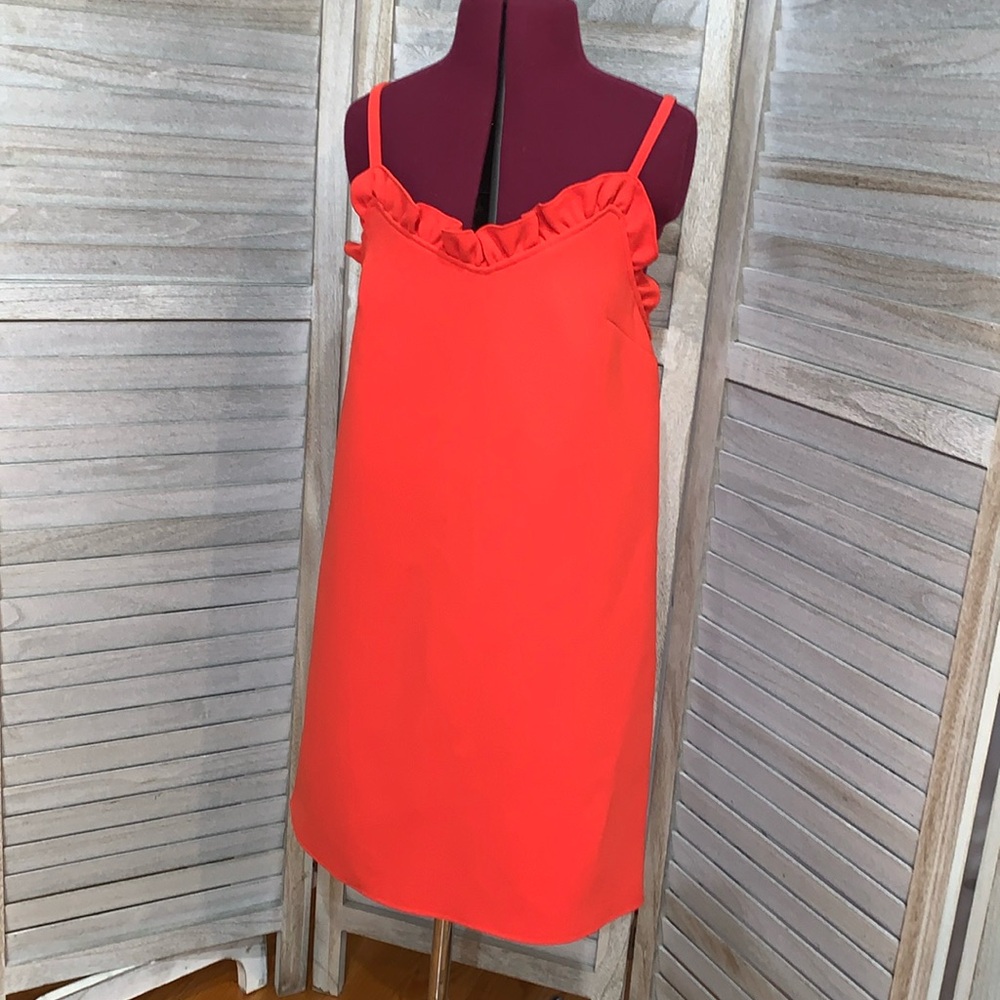 EUC Topshop strapped mini dress with pockets.